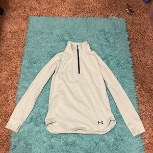 Under Armour girls green pullover, size youth large.